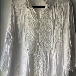 Women’s White Lace-Trim Button-Front Blouse